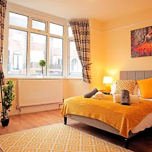 https://apt-private-bliss-near-luton-station.cambridgehotelsuk.com